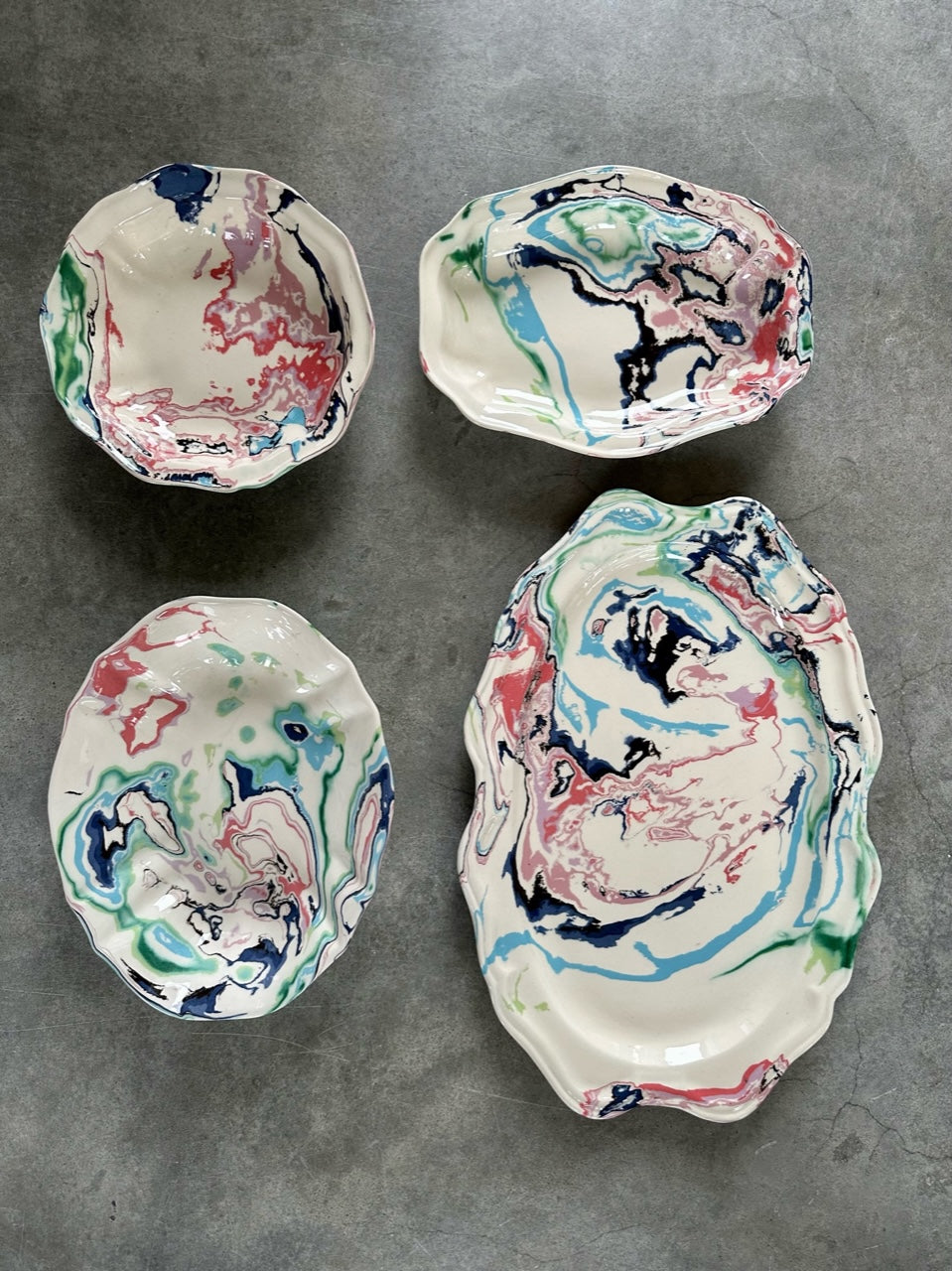 Deep Lobed Dish