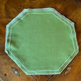 La Gallina Matta Octagon Placemats | Green/White - Set of 12