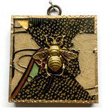 Coromandel Frame with Grande Bee